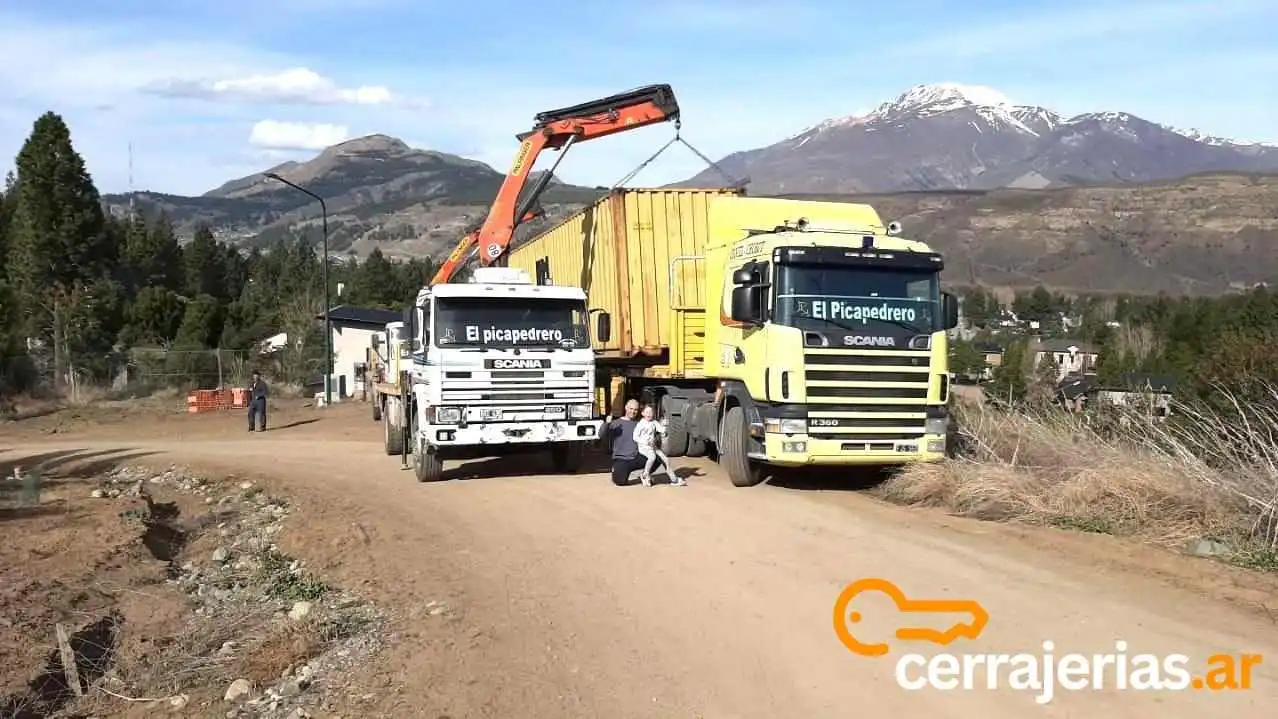 El Picapedrero Patagonico. Ferreteria-corralon - Esquel El Picapedrero Patagonico. Ferreteria-corralon - Esquel