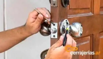 Cerrajeria a Domicilio - Rafael Calzada