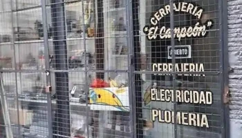 Cerrajeria Caceres y El Campeon - C1006Acm
