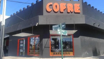 Cofre Neumaticos y Repuestos - Plottier