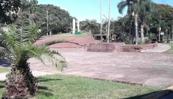 Costanera De Paso De La Patria - Paso De La Patria