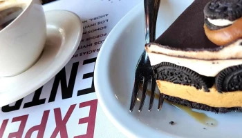 Entre Dos Alfajores Premium Tienda y Cafetería Estación Ferri - Luján De Cuyo