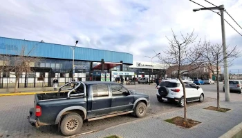 Estacionamiento La Anonima - Trelew Estacionamiento La Anonima - Trelew
