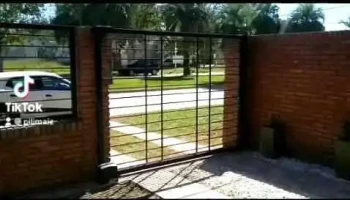 Fast Automatización de Portones - Funes Fast Automatización de Portones - Funes