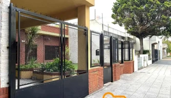 frente de rejas - Merlo frente de rejas - Merlo