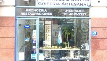 Herrajes Libertad - Tel.4815-3327
