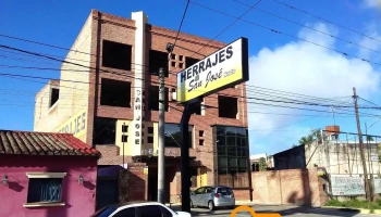 Herrajes San Jose Norte - Av. Gral. Arenales 1539 1Er Piso