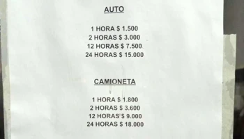 Playa de Estacionamiento y Productora de cine Puerta Amarilla - Godoy Cruz
