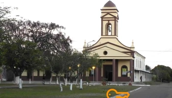 Plaza 25 de Mayo - Mburucuyá