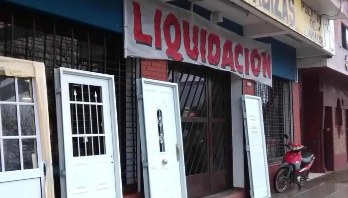 Aberturas Chaco Srl -  Puerta - Resistencia