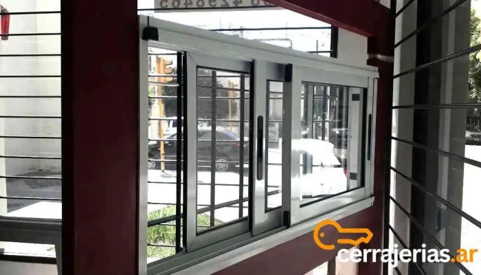 Aberturas Rio Cuarto -    Aberturas De Cedro Y Aluminio   Fabricacion Y Venta Del Propietario - Río Cuarto