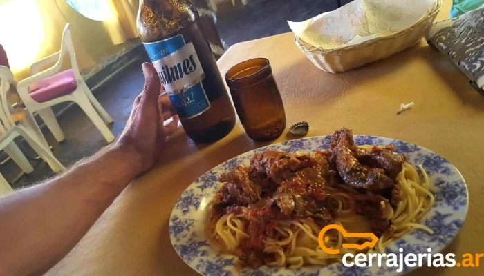 Altahuasi -  Comida Y Bebida - Hualfin