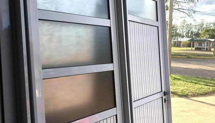 Alumcristal Carpinteria En Aluminio Interior - Bella Vista