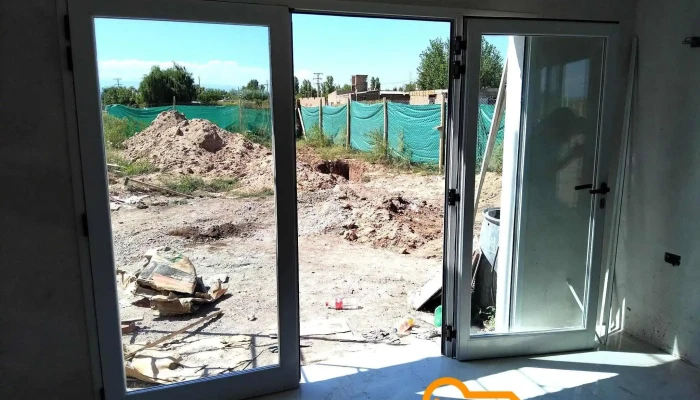Alunor Aberturas En Aluminio -  Del Propietario - Albardón