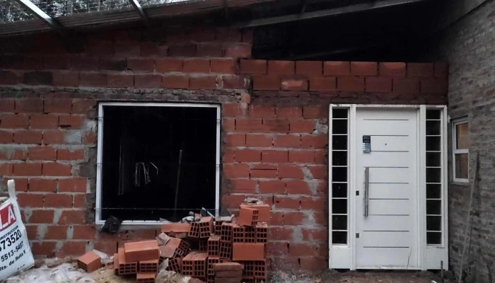 Ama Puertas Ventanas Srl Cerca De Mi - San Miguel