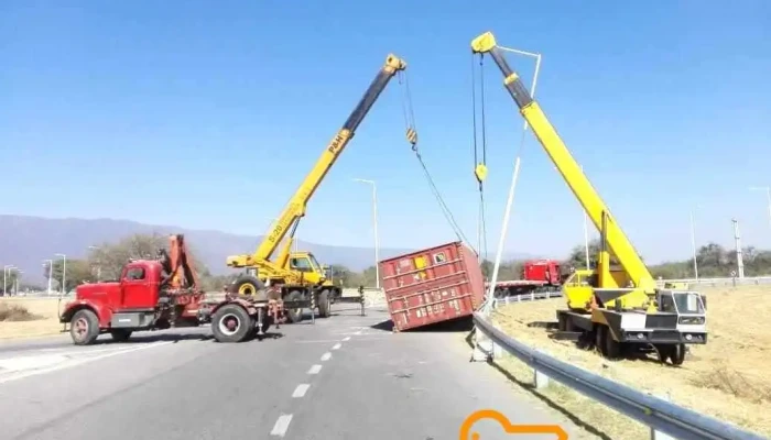 Auxilio Mecanico Servi - Grua Catamarca Srl - San Fernando Del Valle De Catamarca