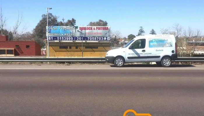 Azul Profundo Mendoza -  Opiniones - Maipú