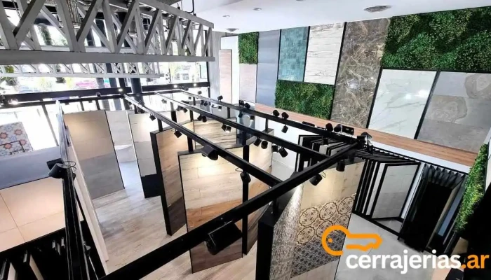 Bercovich -  Interior - Yerba Buena