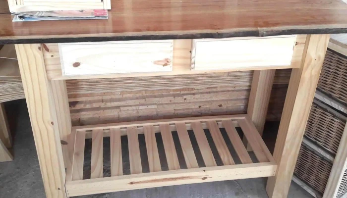 Buena Madera Fontana -  Videos - Fontana