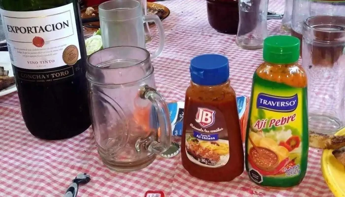 Camping Los Sauces -  Comida Y Bebida - La Puerta