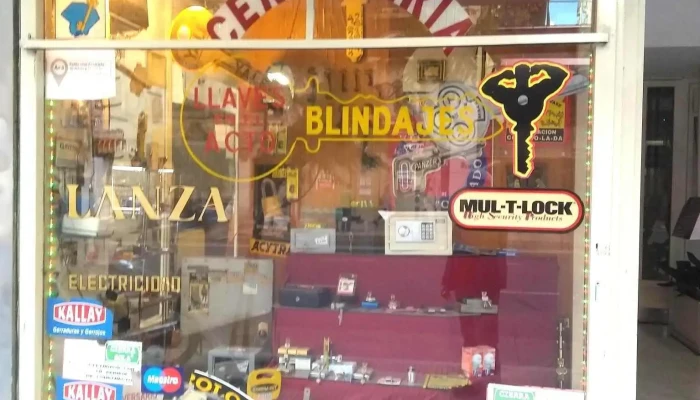 Casa Lanza - Av. Sta. Fe 2740
