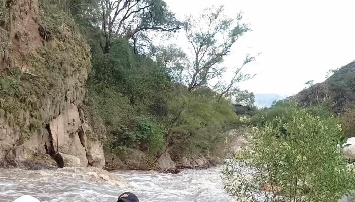 Cascada De La Banda Sur -  La Puerta Cerca De Mi - La Puerta