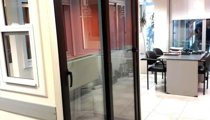 Cercuyo -    Aberturas De Aluminio Pvc Calefaccion Electrica Microcemento Del Propietario - Guaymallén