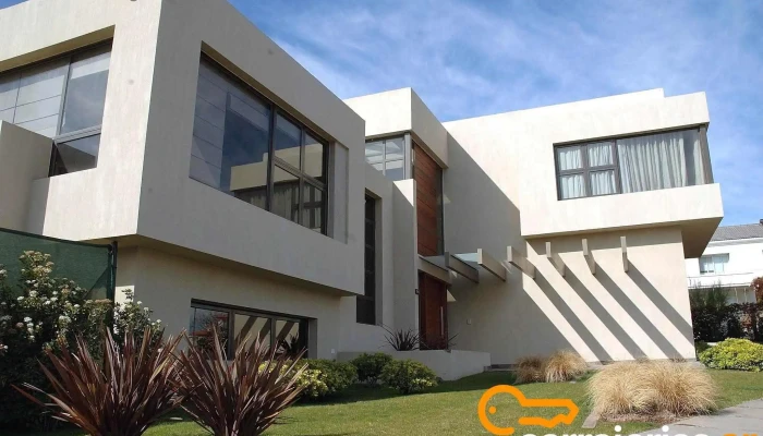 Cercuyo -    Aberturas De Aluminio Pvc Calefaccion Electrica Microcemento Precios - Guaymallén