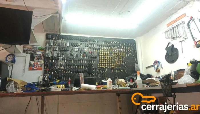Cerrajeria auto moto villa luro - Argentina