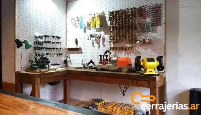 Cerrajeria El Bolson 24 Hs Interior - El Bolsón