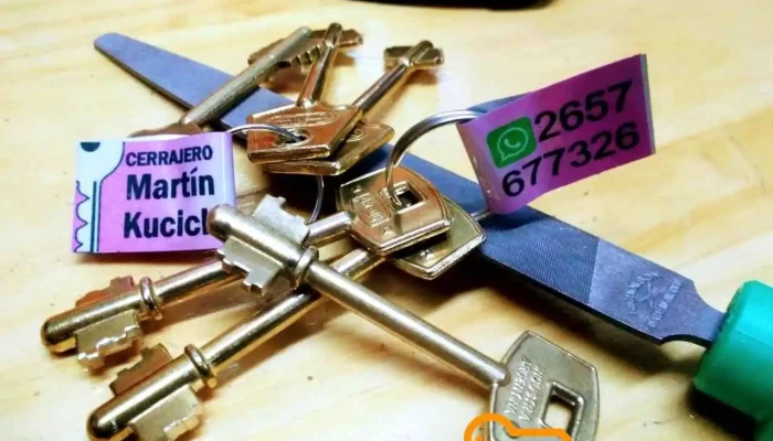 Cerrajeria Martin Kucich Urgencias 24hs Catalogo - Villa Mercedes