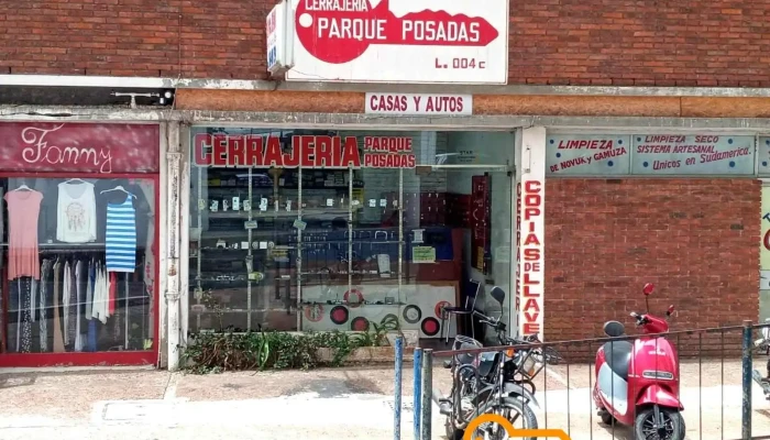 Cerrajeria Parque Posadas - Al Costado De La Rampa Entrada Por Costado De Tienda Inglesa