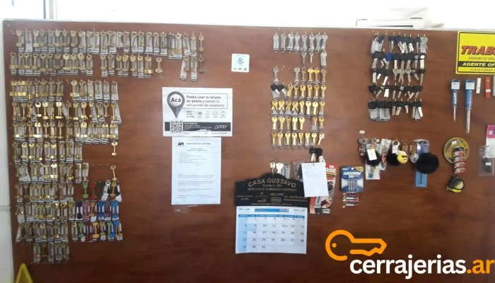 Cerrajeria Y Materiales Electricos Kasevich Y Familia Numero - Villa Gdor. Galvez