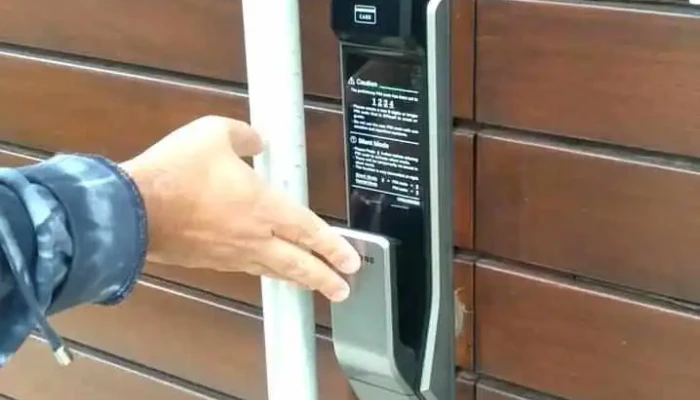 Cerrajero Urgencias 24hs Cerrajeria Hphugo Pietranera Del Propietario - Trujui