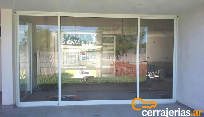 Cna Cerramientos De Aluminio - Arias