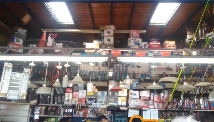 Comercial Cuyo Ferreteria - Las Heras