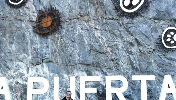 Complejo Los Alpinos -  Videos - La Puerta