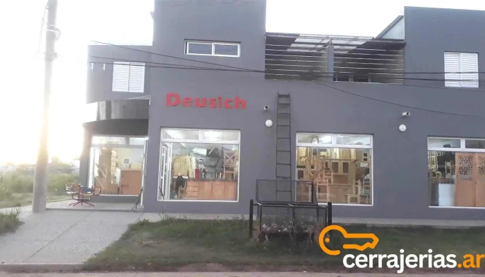 Deusich Muebles - San Salvador
