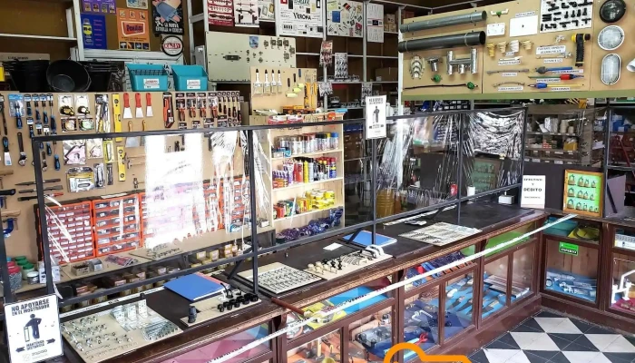 El Cosito Ferreteria -  Interior - Zapala