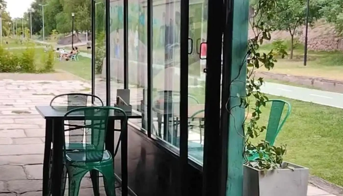 Entre Dos Alfajores Premium Tienda Y Cafeteria Estacion Ferri Ambiente - Luján de Cuyo