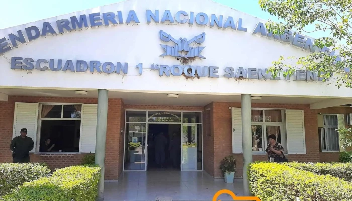 Escuadron N 1 Roque Sáenz Peña ,Gendarmeria Nacional - Calle Cap. Emilio Muñiz 646