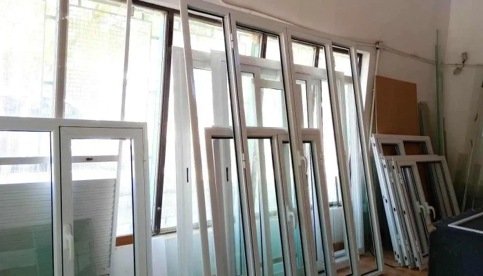 Fabrica De Aberturas En Aluminio Metanoia -  Interior - Picún Leufú