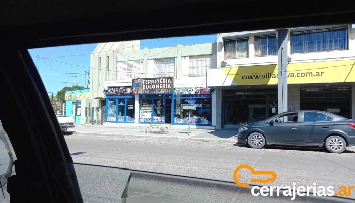 Ferretería Bc - Bulonería, Cercos y Perimetrales - Av. San Juan 1322 R8332