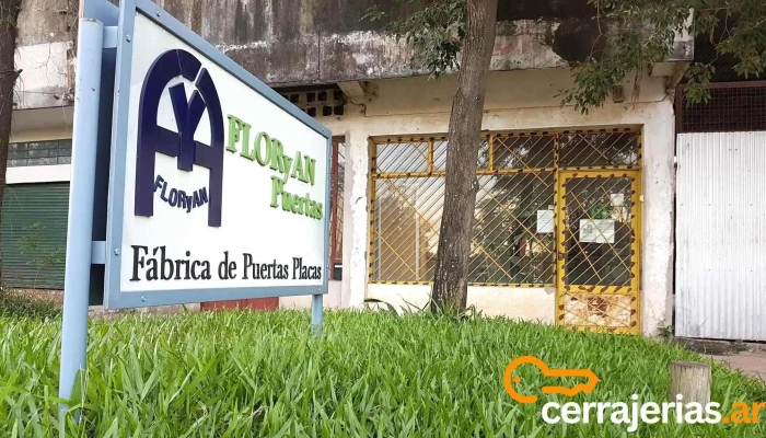 Floryan Puertas Direccion - Resistencia