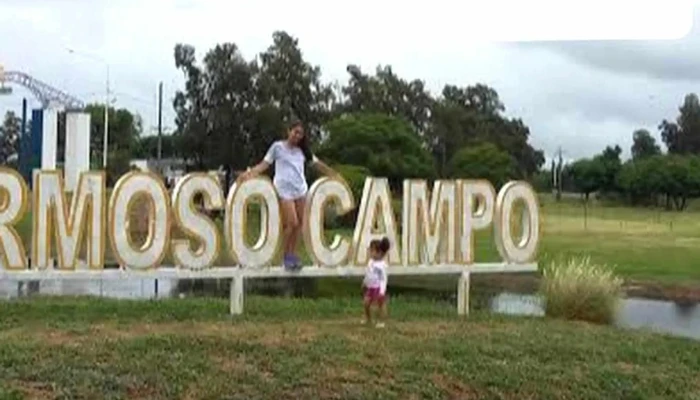 Hermoso Campo -  Cerca De Mi - Hermoso Campo