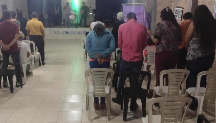 Iglesia De Dios De La Profecia Fotos - Sáenz Peña