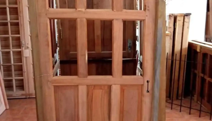 La Casa De Las Aberturas -  Interior - La Falda
