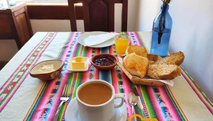 La Colorada Hostal -  Comida Y Bebida - Tilcara