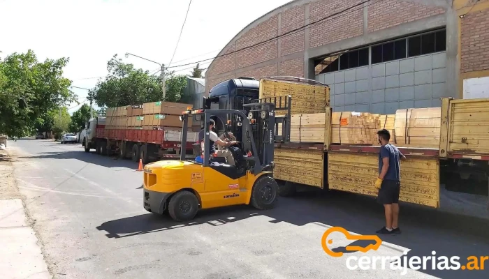 Maderas Lliteras Srl Del Propietario - Rawson