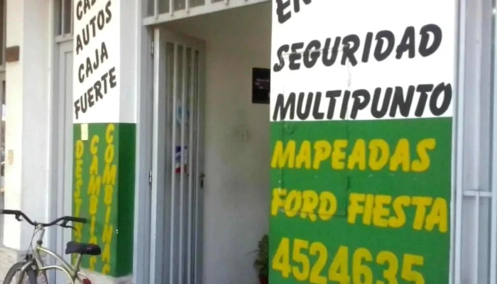 Martinoff Cerrajeria -  Exterior - Godoy Cruz